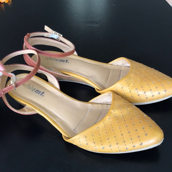 Vintage inspired flats.